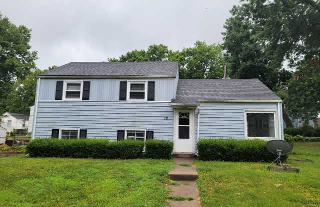 613 NE 45th St photos photos 613 NE 45th St photos photos