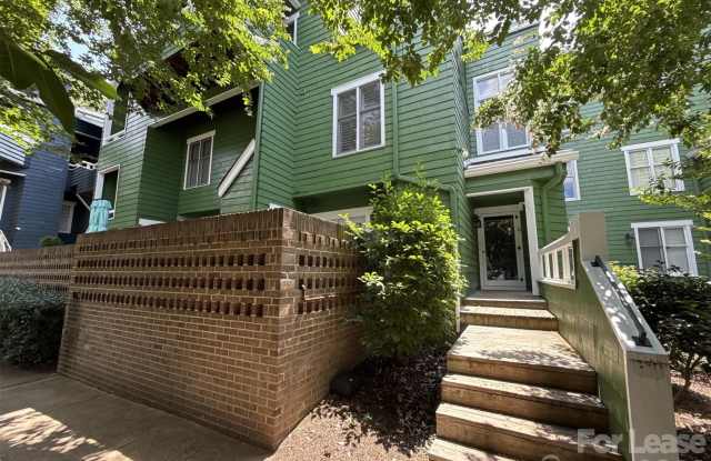 417 W 8th Street - 417 West 8th Street, Charlotte, NC 28202