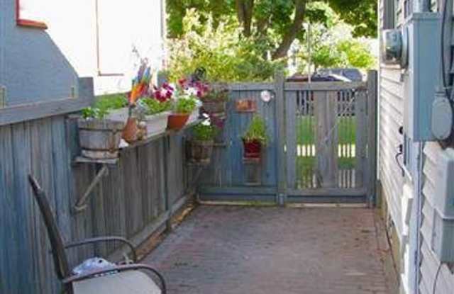 Charming home in University area Gallery 4