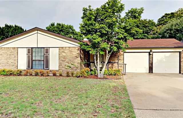 3710 Moselle Drive Gallery 2