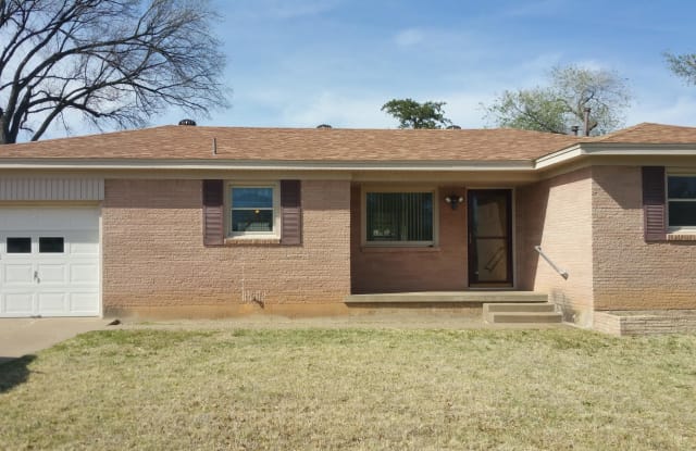 337 Fairlane St - 337 Fairlane St, Amarillo, TX 79108
