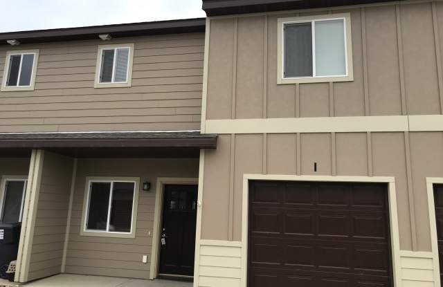 5803 Victoria Ave Unit I - 5803 Victoria Avenue, Williams County, ND 58801