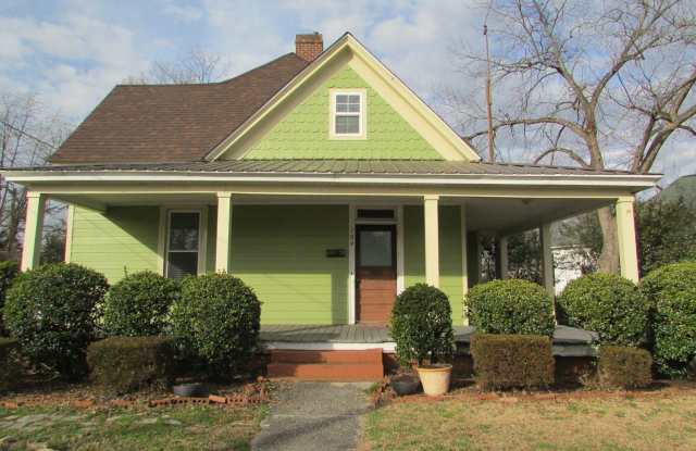 104 Kitson St. - 104 Kitson Street, Greenwood, SC 29646