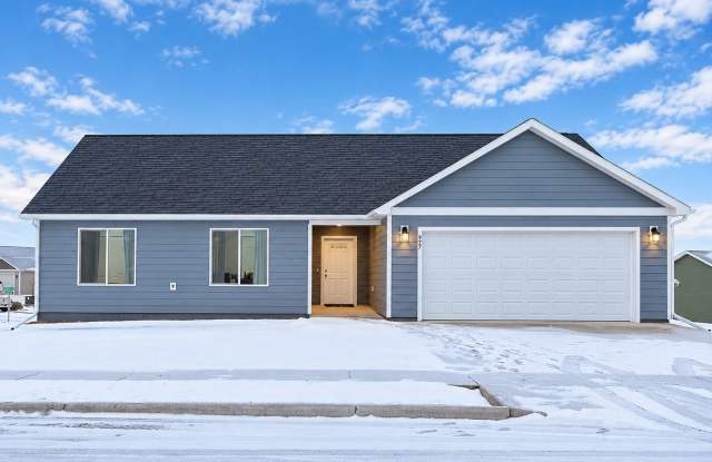 Spacious 4-Bedroom, 2-Bath Home with Open Floor Plan & Partial Furnishings Gallery 1