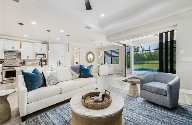 6754 Pennyroyal photos photos