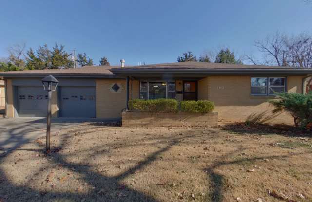 2122 S Chautaqua photos photos 2122 S Chautaqua photos photos