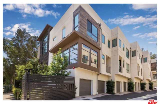 2111 North Cahuenga Boulevard photos photos 2111 North Cahuenga Boulevard photos photos
