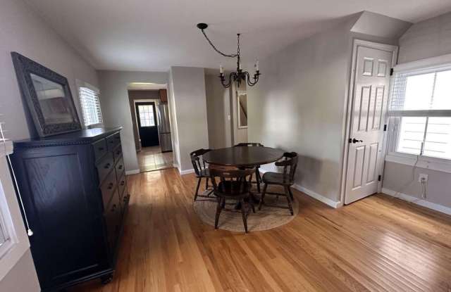 22 Maplewood Avenue Gallery 4