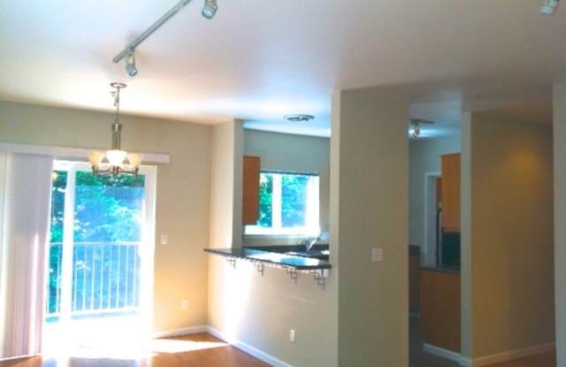 1645 S 288th St Unit 208 - 1645 South 288th Street, Federal Way, WA 98003