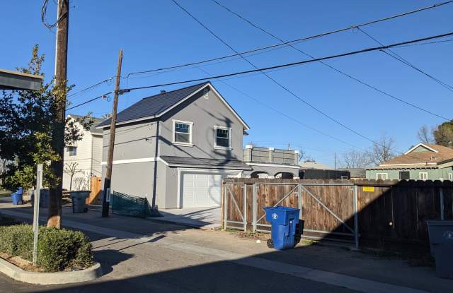 320 B Osmun Avenue - 320 Osmun Avenue, Clovis, CA 93612