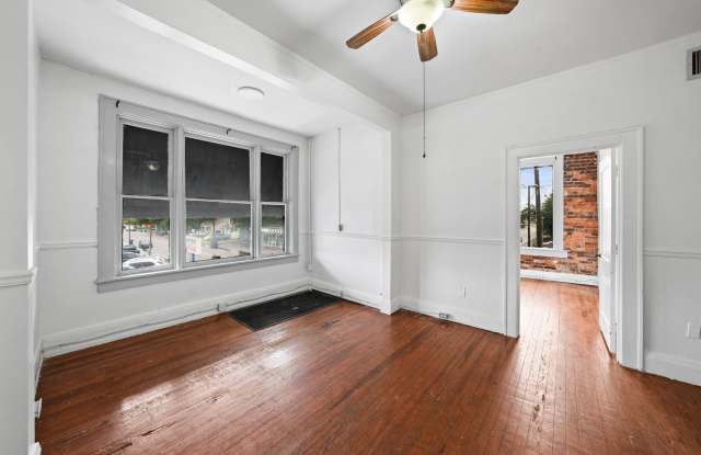 4713 North Florida Avenue Gallery 4