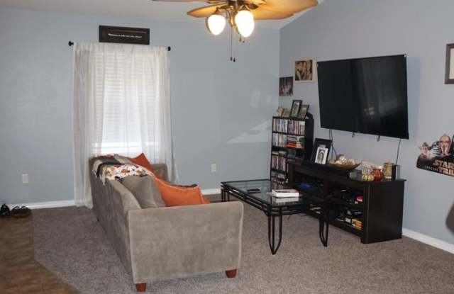 3/2 in the Heart of Navarre photos photos