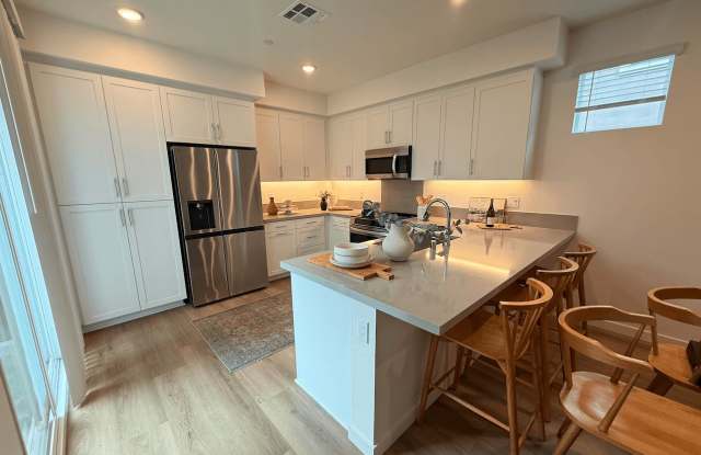 Aspan Square photos photos Aspan Square photos photos