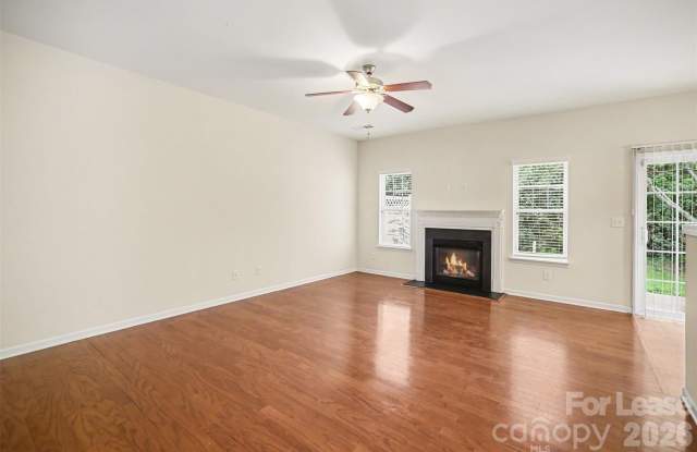 13809 Singleleaf Lane Gallery 2