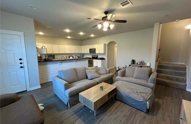 419 Goldilocks Lane - 1 Gallery 2