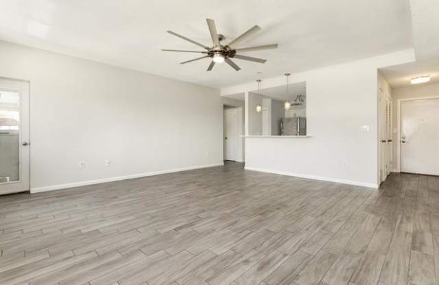 50 S Common St # D4511K photos photos