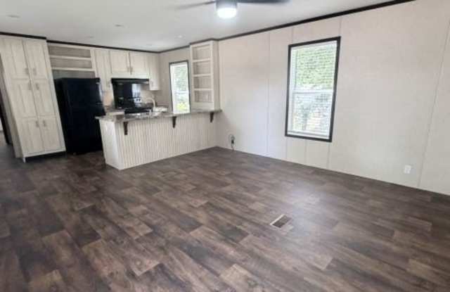 403 Warbler Ave photos photos