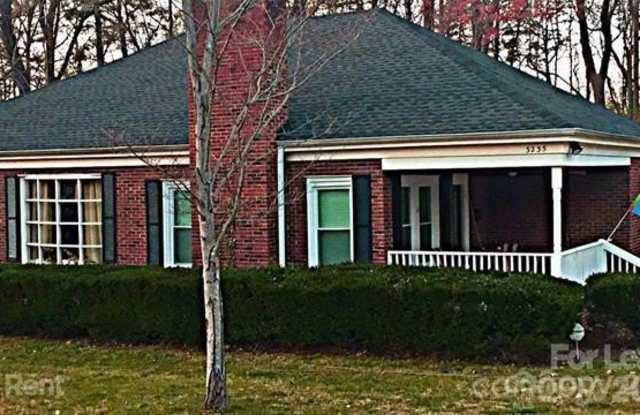 3235 Archdale Drive - 3235 Archdale Drive, Charlotte, NC 28210