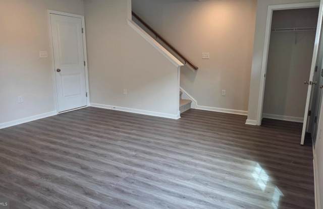 106 SPENCER Way Gallery 3