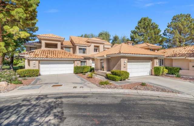 Modern, Elegant Fully Furnished 3 Bedroom Home in Spanish Trails photos photos Modern, Elegant Fully Furnished 3 Bedroom Home in Spanish Trails photos photos