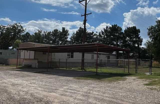 2104 W Mosley Loop - 2104 West Mosley Loop, Brewster County, TX 79830