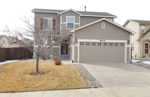 Beautiful 3 Bedroom 3 Bath Home Close to Ft Carson and Peterson AFB!!! photos photos