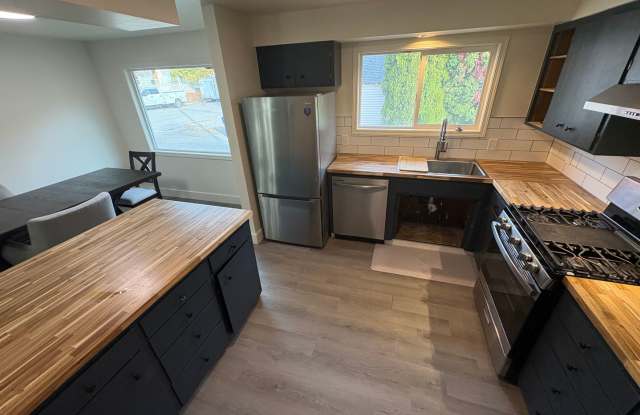 4 bed 3 Bath Near Downtown CDA photos photos 4 bed 3 Bath Near Downtown CDA photos photos