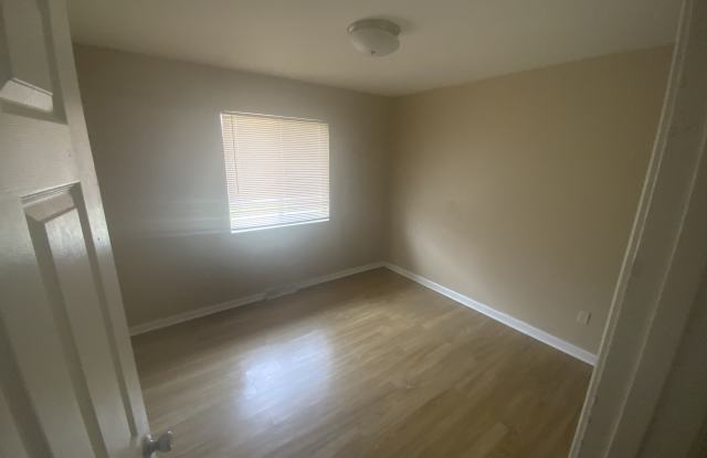 10062 Bon Oak Dr Gallery 4