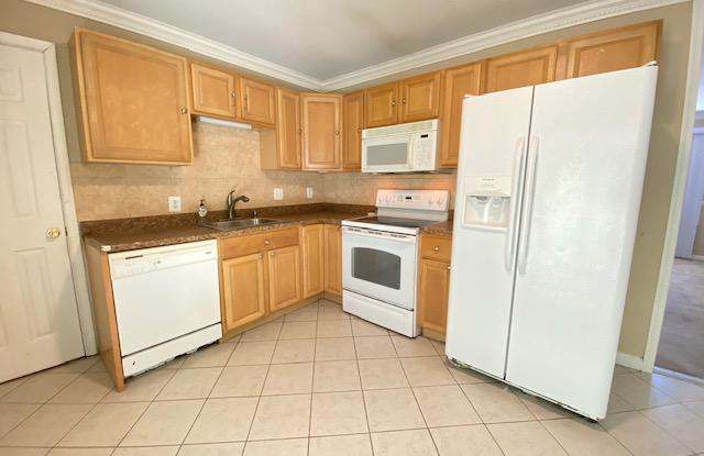3622 FORESTDALE AVENUE Gallery 3