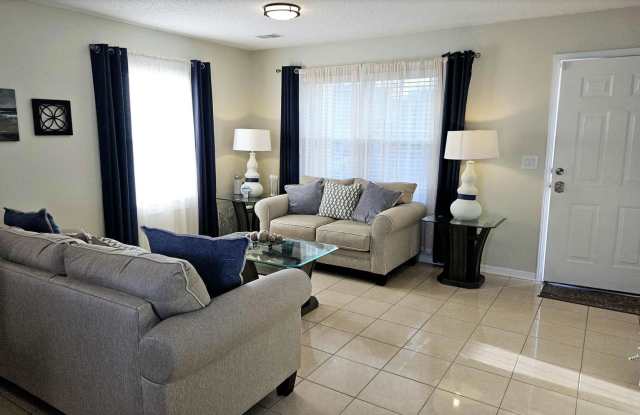 Spacious & Stylish Rental Home – Perfect for Comfortable Living! Gallery 4
