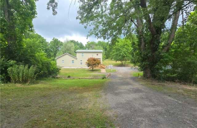 3545 North Creek Road - 3545 North Creek Road, Wayne County, NY 14522