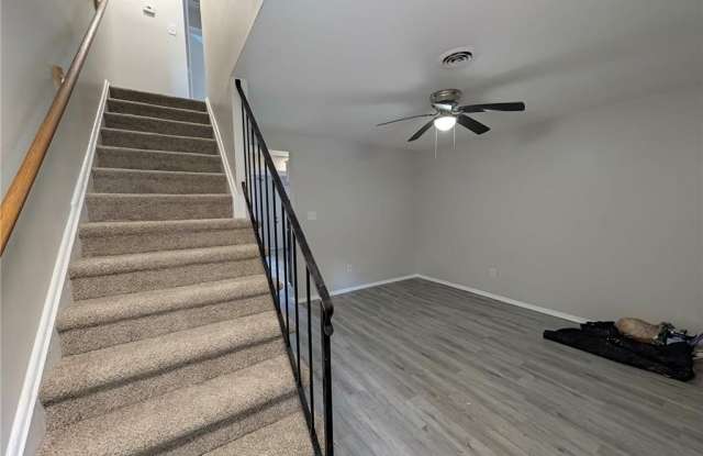1684 Darren Circle Gallery 2