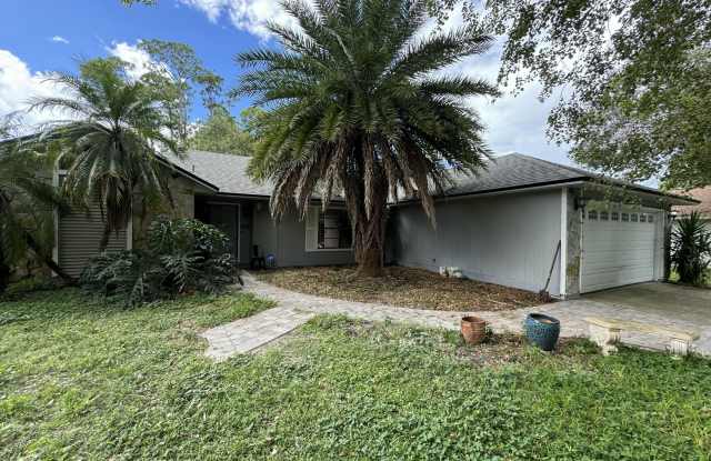 1022 Ulster Avenue SE photos photos