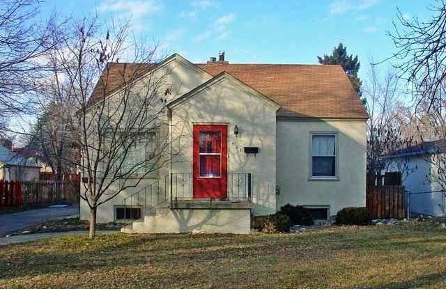 635 Cook Ave photos photos