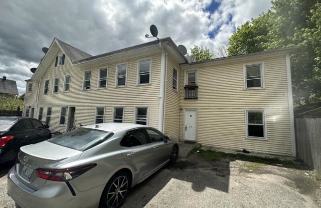 214 Derby Avenue - 214 Derby Avenue, Derby, CT 06418