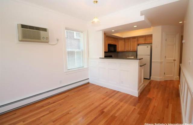 30 Upland Rd. - 30 Upland Road, Cambridge, MA 02140