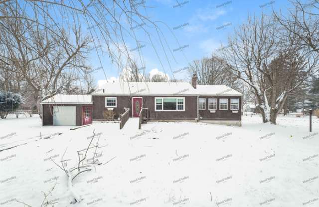 3463 Cottage Grove Road - 3463 Cottage Grove Road, Green, OH 44319