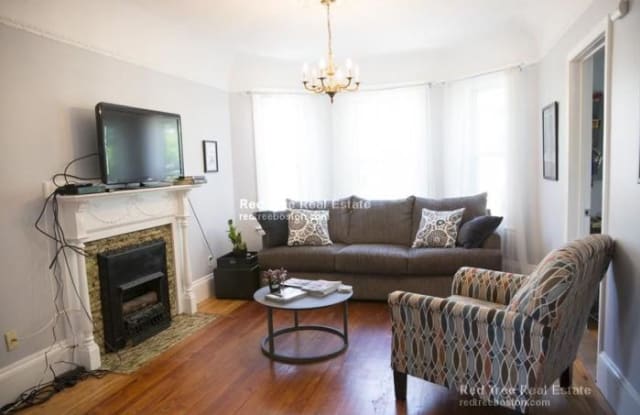 4 Denvir St. - 4 Denvir Street, Boston, MA 02124