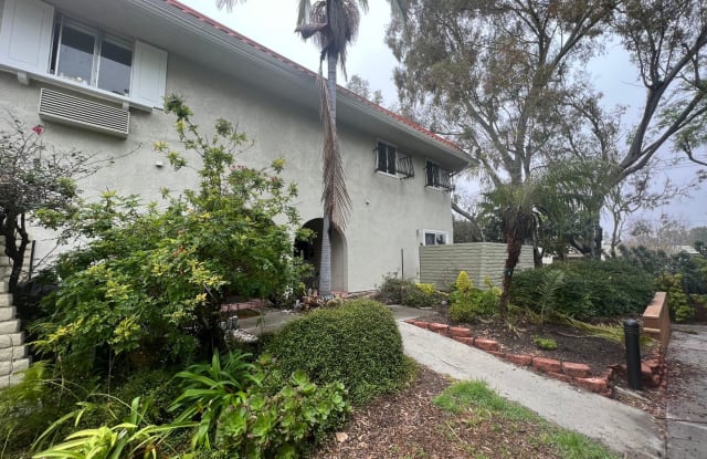 2380 Via Mariposa W Unit F - 2380 Via Mariposa West, Laguna Woods, CA 92637