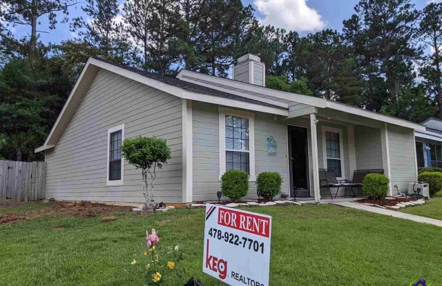 100 Wrights Mill Circle - 100 Wrights Mill Circle, Warner Robins, GA 31088