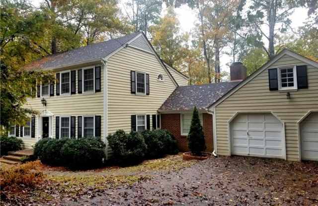 124 River Park Place Gallery 2