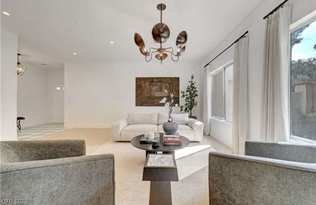 1108 Daytona Lane photos photos