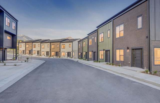Trailside Townhomes Gallery 2
