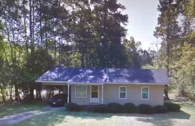 2292 LOWE RD - 2292 Lowe Road, Robeson County, NC 28360