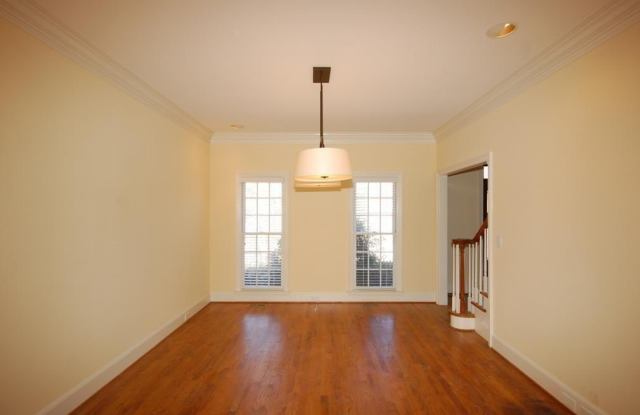 105 View Hill Court Gallery 4