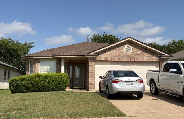 Available 08/14/2026, 3 bedroom photos photos Available 08/14/2026, 3 bedroom photos photos