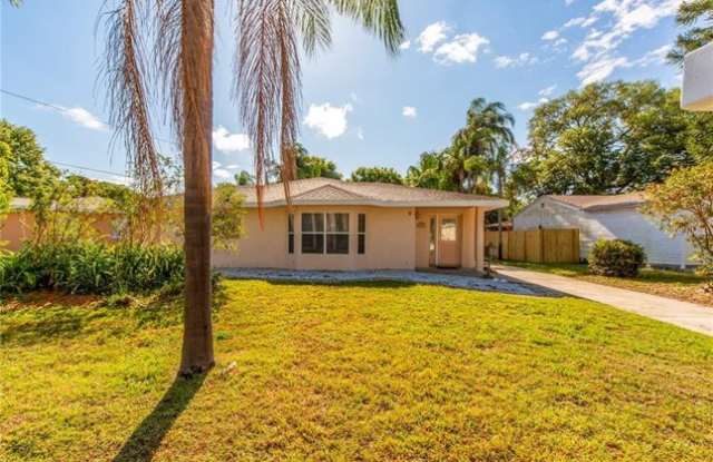 1533 Suffolk St N - 1533 Suffolk Street North, St. Petersburg, FL 33710