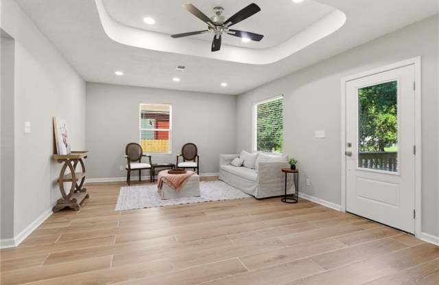 5308 ST. ANTHONY Gallery 3