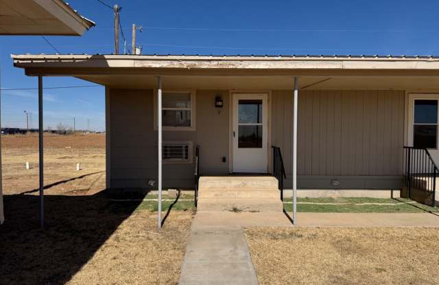 5909 E F M 40 unit: 9 photos photos