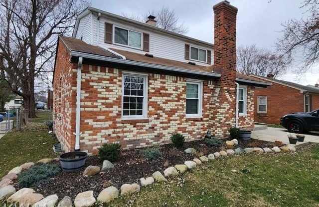 23816 DEZIEL Street - 23816 Deziel Street, St. Clair Shores, MI 48082